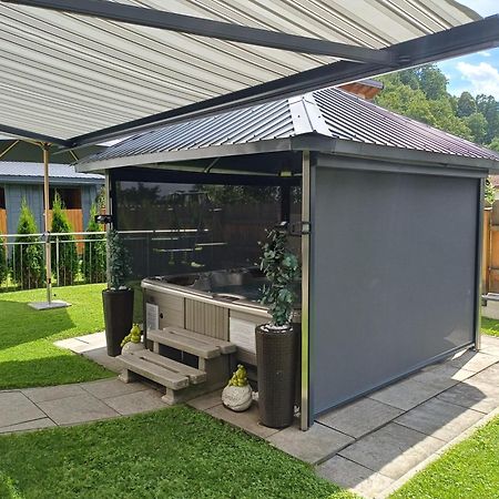 Ferienwohnung Am Waldweg Kolsass Exteriör bild