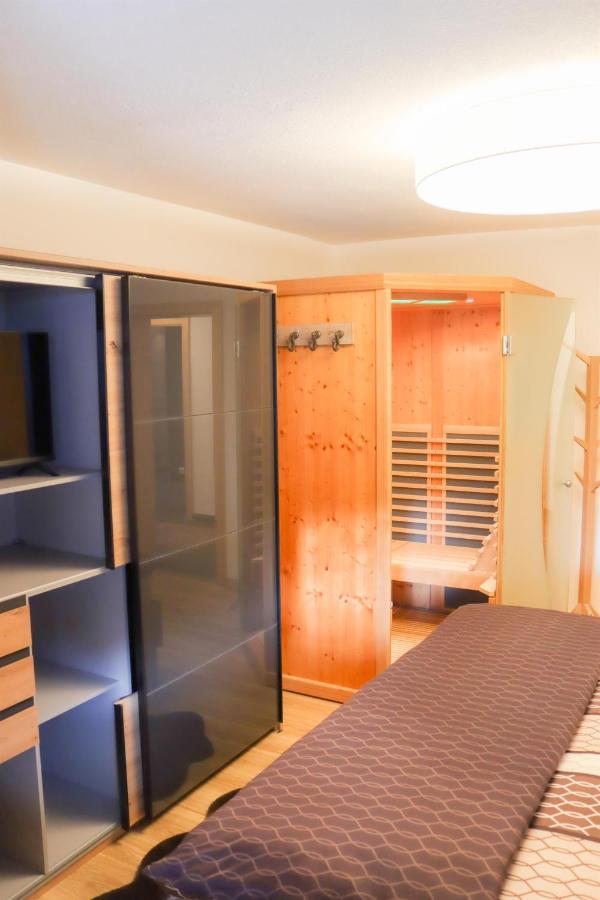 Ferienwohnung Am Waldweg Kolsass Exteriör bild
