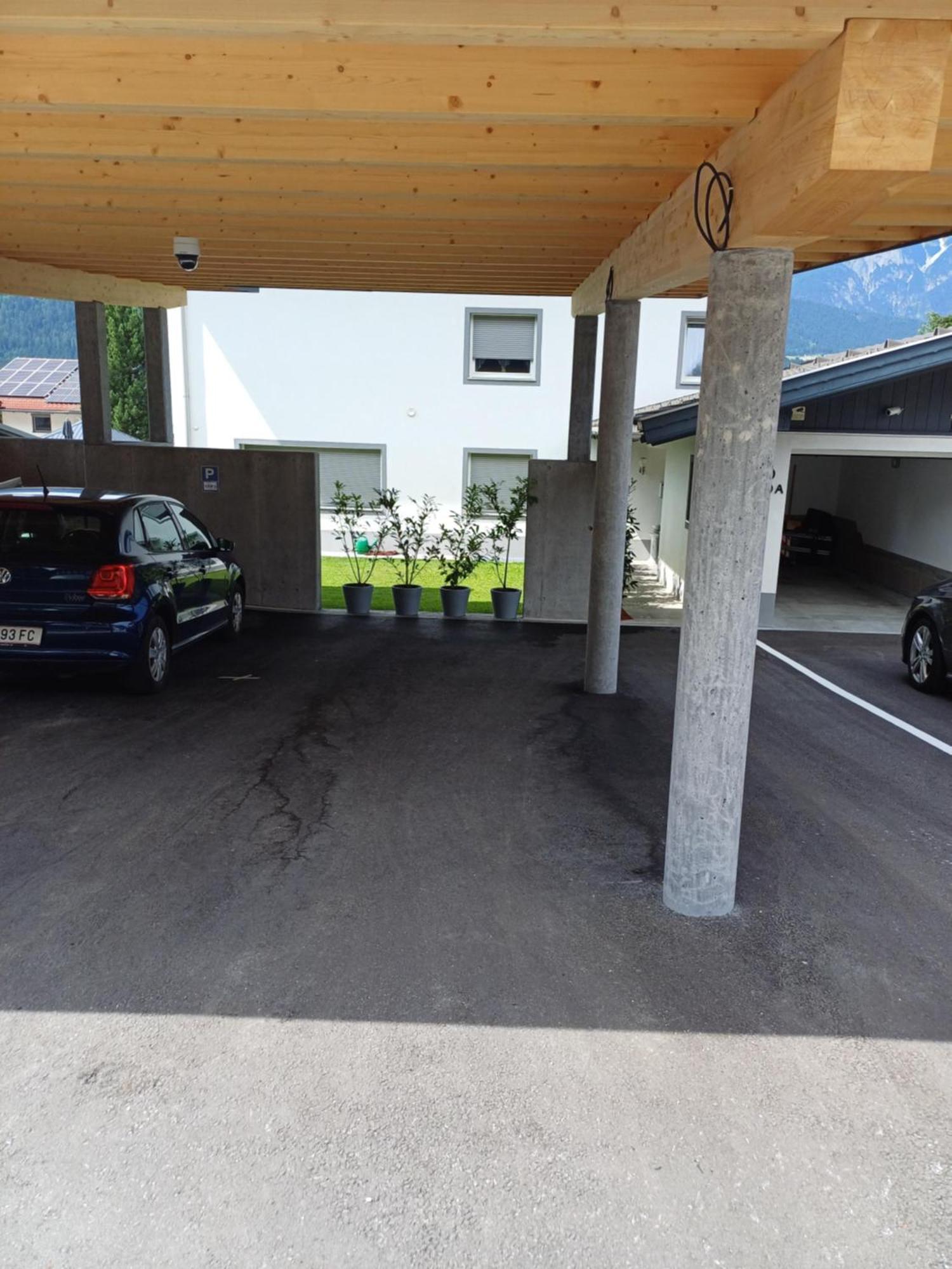 Ferienwohnung Am Waldweg Kolsass Exteriör bild
